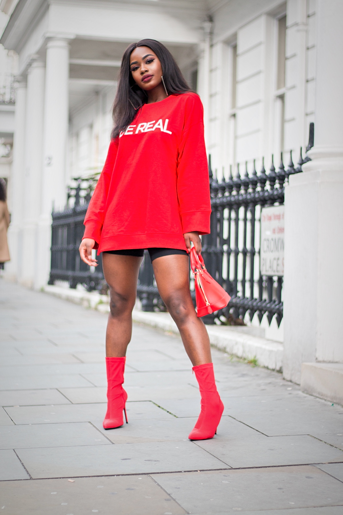 Billykiss Azeez. Your Favourite Muse. Fashion Irish Blogger. African Blogger. AW17. Bershka. Boohoo. LordTimepeice. Winter style. Red. Bershkastyle.